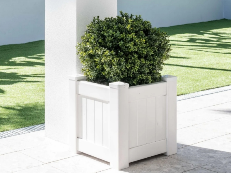 What Is The Load-bearing Capacity of PVC Planter Box?