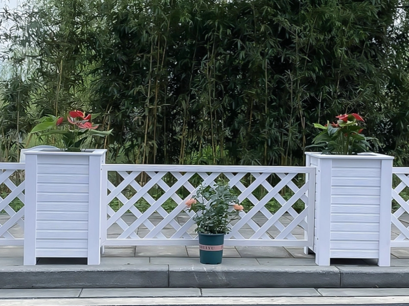 How To Choose A PVC Flower Box Suitable for Different Plants?