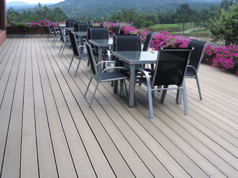 How Does WPC Decking Enhance The Safety of Scenic Viewing Platforms?