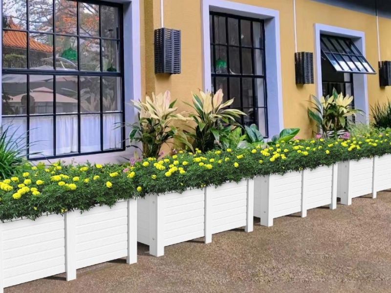 How To Choose The Right PVC Planter Box Size?